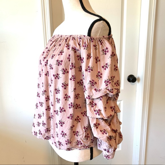 AMERICAN EAGLE OUTFITTERS Floral Blouse—SZ. Med - Picture 3 of 15